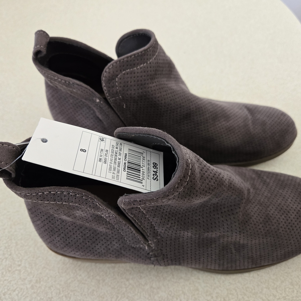 Universal Thread Perforated Ankle Booties - Taupe - Picture 3 of 5